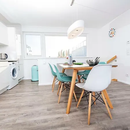 Schwimmendes Haus Jule Holiday home *