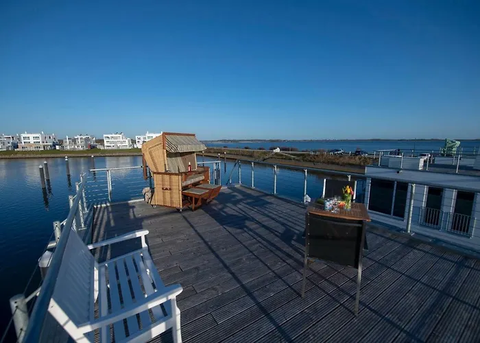 Schwimmendes Haus Jule Olpenitz